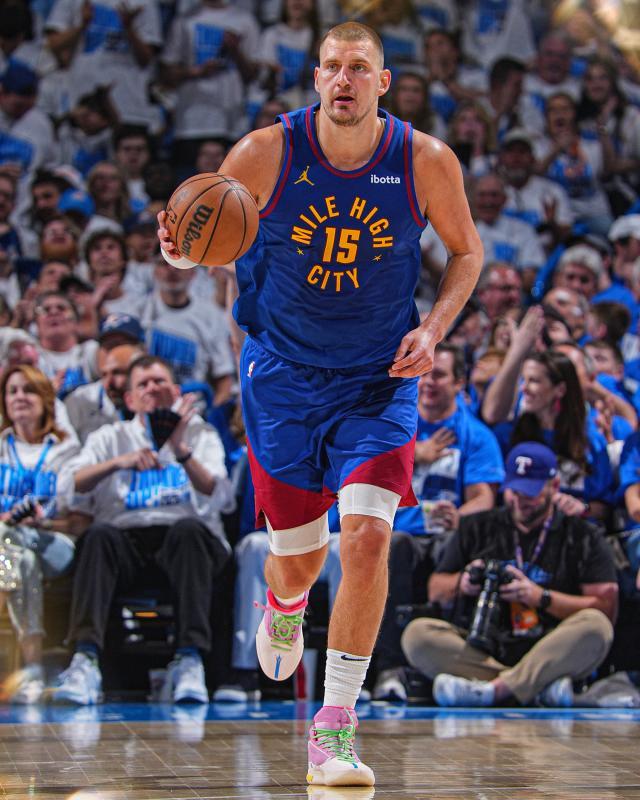 约基奇拒绝2亿提前续约掘金 只因明夏肥约在招手