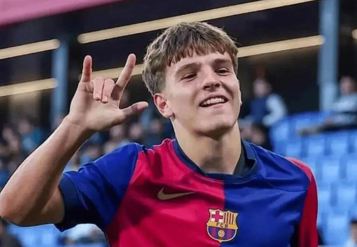 开云集团-巴萨将续约B队小将胡安-埃尔南德斯|西班牙|每日体育报|巴塞罗那|官方|媒体_新浪体育_新浪新闻