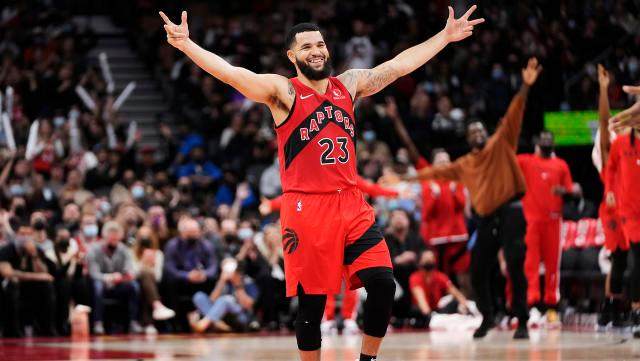 开云app-从落选秀到全明星 范弗利特的故事早已成为传奇