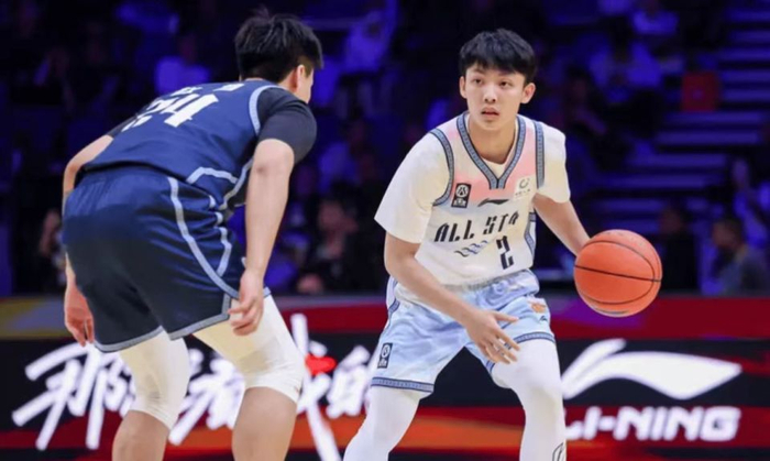 开云app-CBA全明星赛：徐杰MVP、胡明轩三分冠军、陈家政星锐赛MVP|广东队|三分大赛|广东男篮|篮板|三分球_新浪体育_新浪新闻